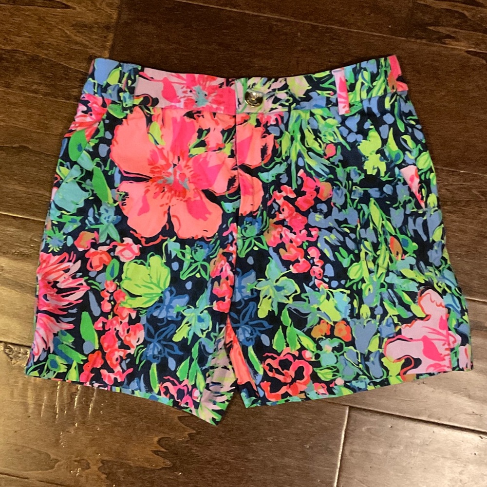 Lilly Pulitzer Vibrant Floral Women's Shorts